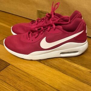 NWOT Nike Women's Fuchsia and White Sneakers Size 8.5